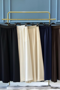 Siyah Lodos Geniş Paça Pantolon