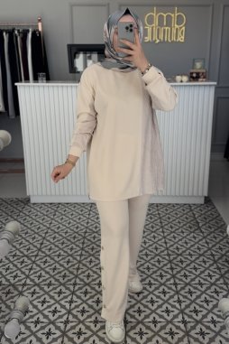 Bej Düğme Detay Takım