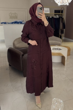 Bordo Şerit İşlemeli Elbise