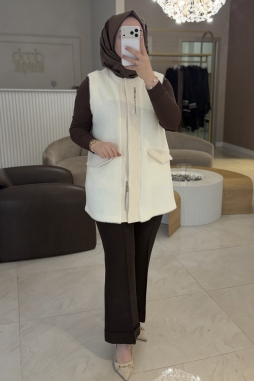 Beyaz Kürk Kombinli Yelek