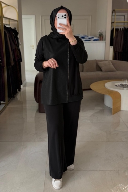Siyah Garni Detaylı Pantolonlu Takım 