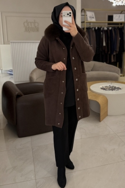 Kahverengi KÜRKLÜ ANGORA KABAN