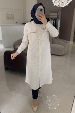 Taş Gofre Kumaş Broşlu Tunik