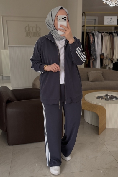 Nuss Lacivert Şerit Detaylı Tam Fermuarlı Takım 1092