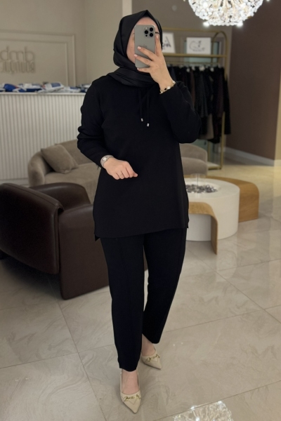 Nuss Siyah Broşlu Pantolonlu Triko Takım 1353