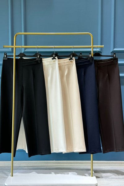 Siyah Royal Korsajlı Geniş Paça Pantolon