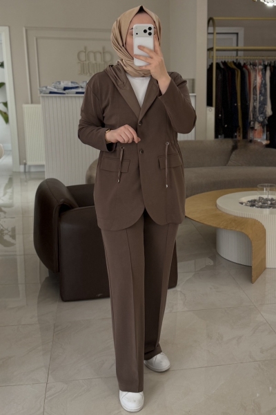 Tıg Trıko Kahverengi Paraşüt Kumaş Kombinli Düğmeli Takım