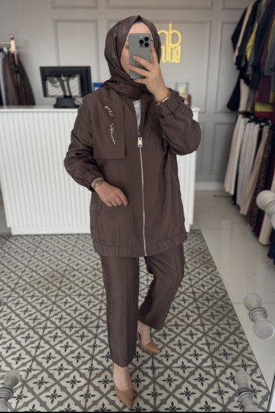 Kahverengi Süs Detay Takım - 1049