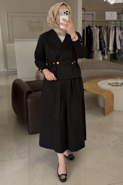 Wennora Siyah Arkası Yıldız İşleme Etek Ceket Takım