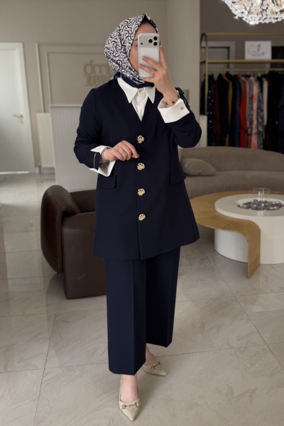 Esswaap Lacivert Eşarplı Kol Düğmeli Takım