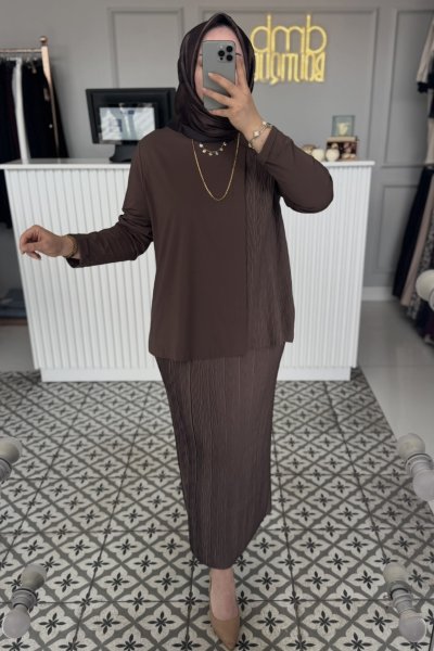 Kahverengi Kırışık Detay Takım 1061