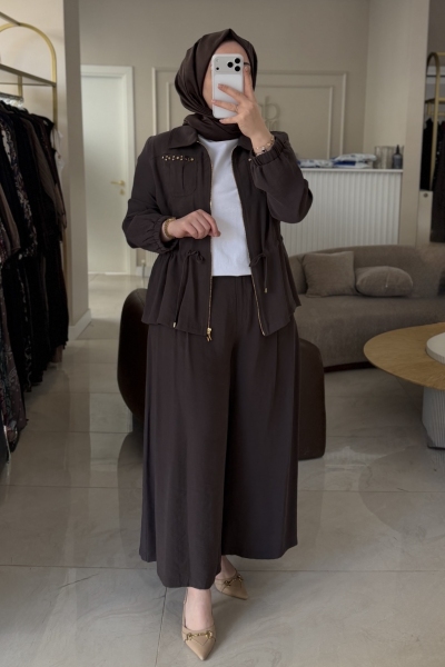 Nuss Kahverengi Büzgü Detaylı Geniş Pantolonlu Takım