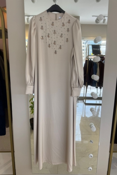 Nuss Taş Yakası Boncuk İşleme Elbise