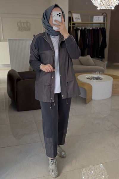 Tıg Trıko Gri Dik Yaka Önden Patlı Takım