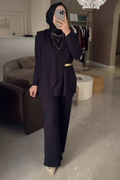 Merwish Lacivert September Doha Takım