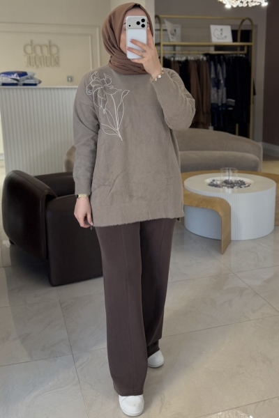 Nuss Bej Angora Çiçek İşleme Kazak 7004