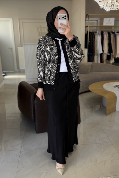 Tıg Trıko Siyah Saten Desenli Ceket Etek Takım
