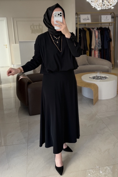 Esswaap Siyah Balon Bluz Detaylı Etekli Takım